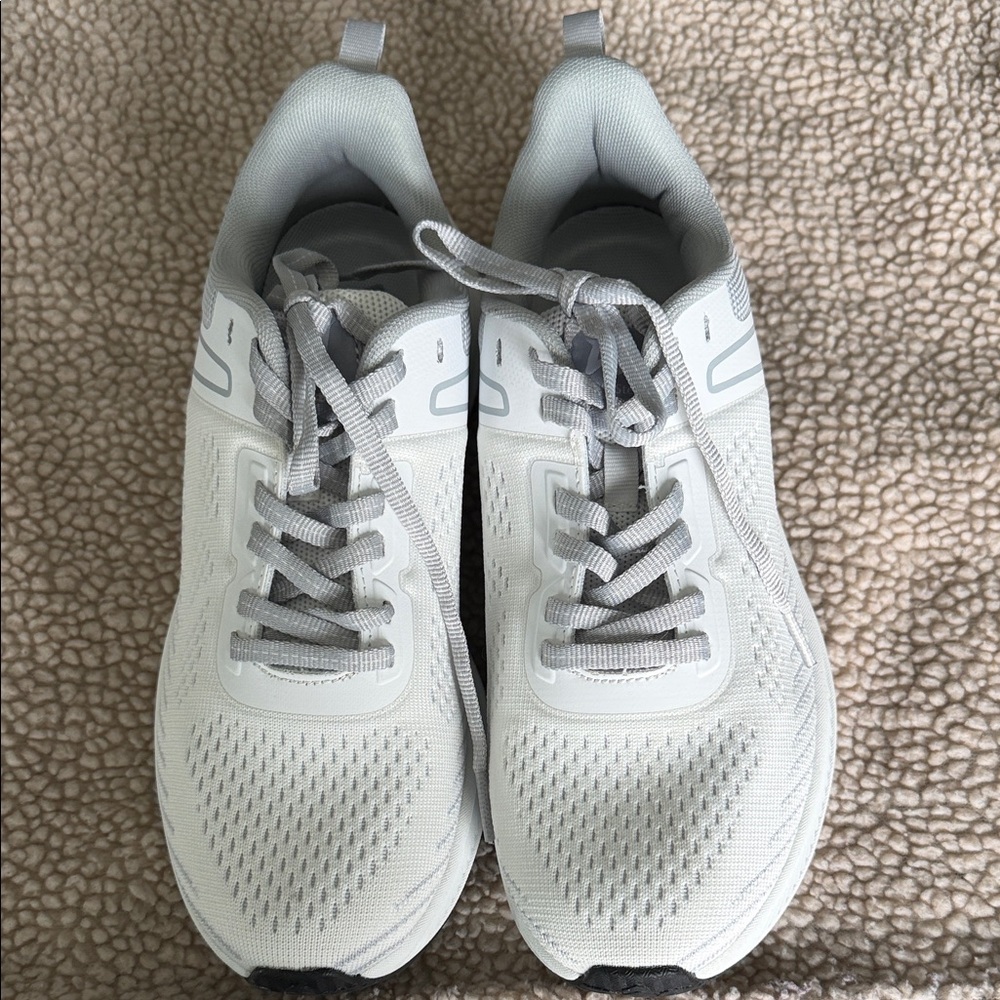 WNA Step Up White and Light Gray Lace-Up Sneakers
